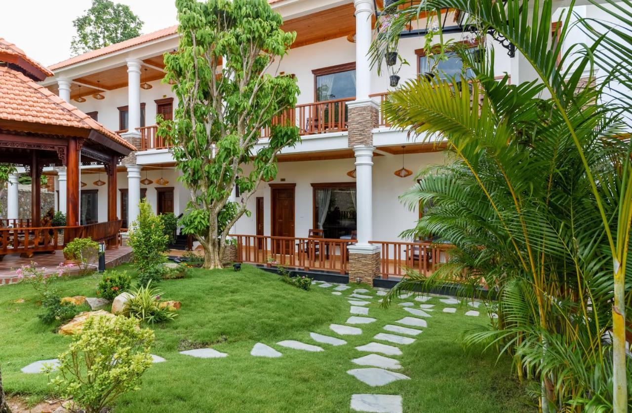 Bungalow Sang Tuoi Mountains Phu Quoc Exterior photo